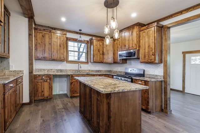 217 Houston Street, Sulphur Springs, TX 75482