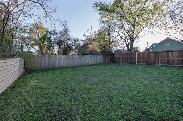 217 Houston Street, Sulphur Springs, TX 75482