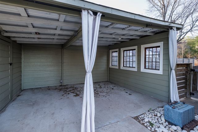 217 Houston Street, Sulphur Springs, TX 75482