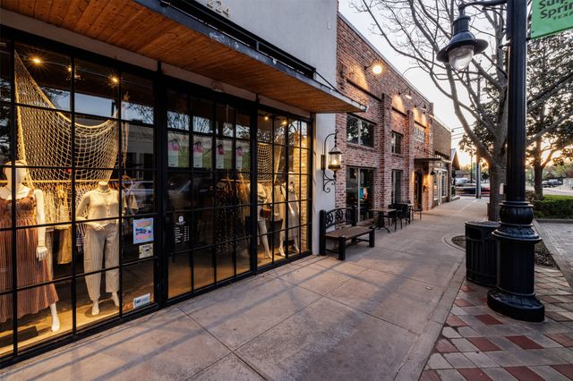 217 Houston Street, Sulphur Springs, TX 75482