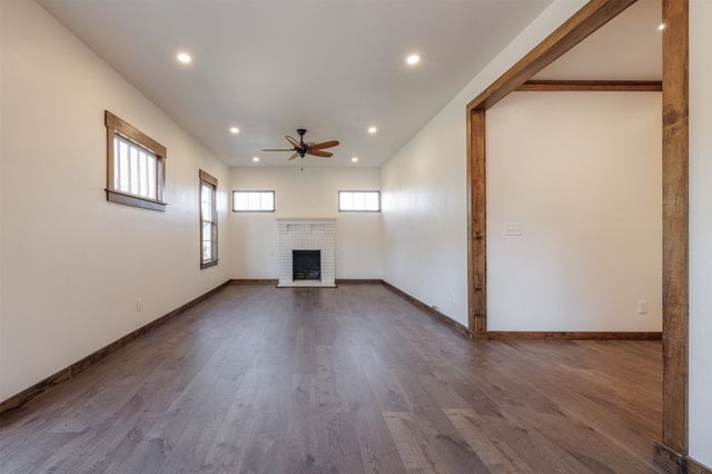 217 Houston Street, Sulphur Springs, TX 75482