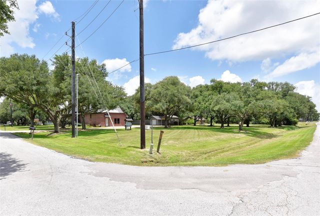 14323 Buffalo Street, Needville, TX 77461