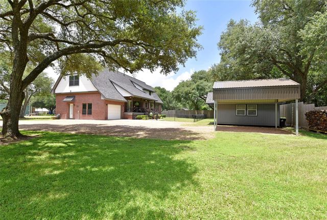 14323 Buffalo Street, Needville, TX 77461