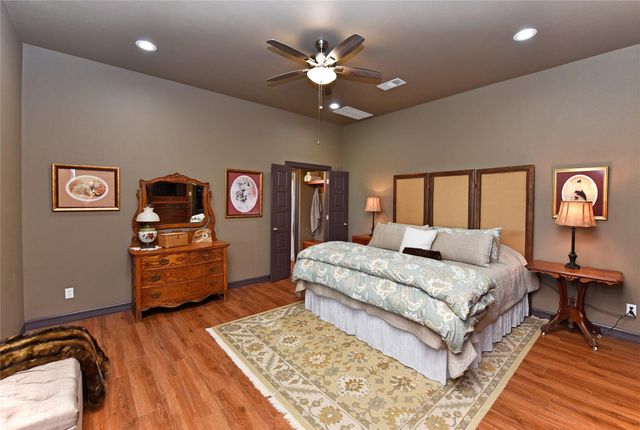 14323 Buffalo Street, Needville, TX 77461