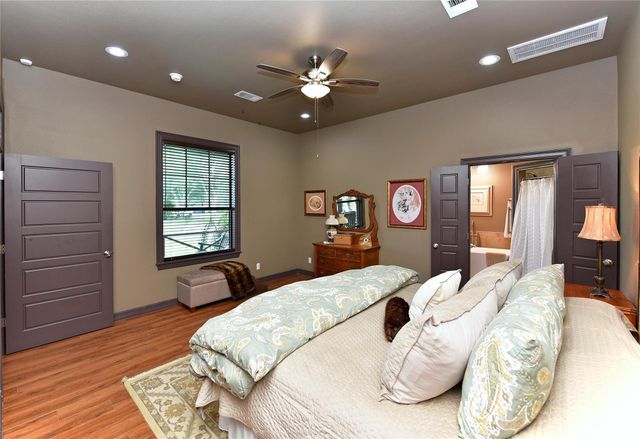 14323 Buffalo Street, Needville, TX 77461