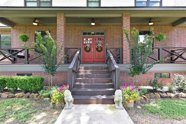 14323 Buffalo Street, Needville, TX 77461