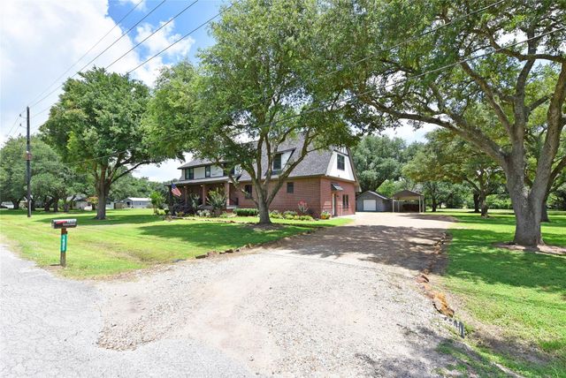 14323 Buffalo Street, Needville, TX 77461