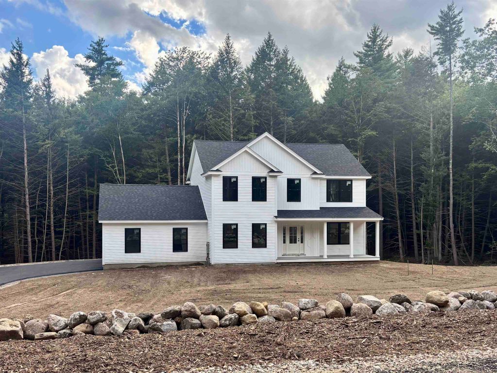 14 Caesars Road, Mont Vernon, NH 03057