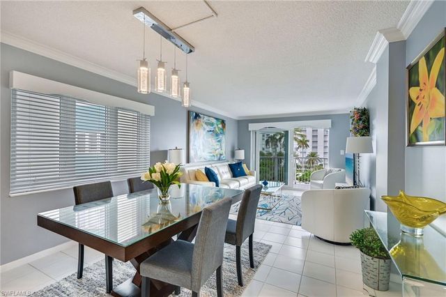 1300 Gulf Shore BLVD N 509, Naples, FL 34102