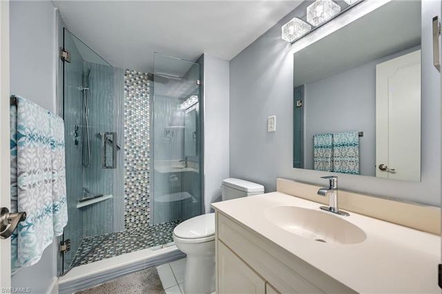 1300 Gulf Shore BLVD N 509, Naples, FL 34102