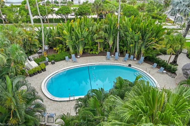 1300 Gulf Shore BLVD N 509, Naples, FL 34102