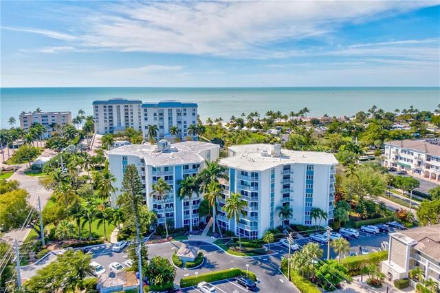 1300 Gulf Shore BLVD N 509, Naples, FL 34102