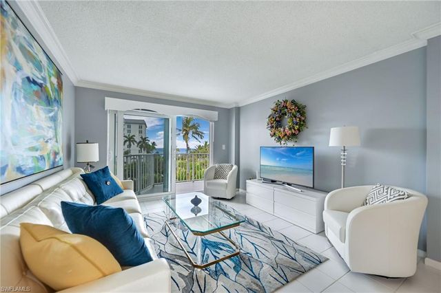 1300 Gulf Shore BLVD N 509, Naples, FL 34102