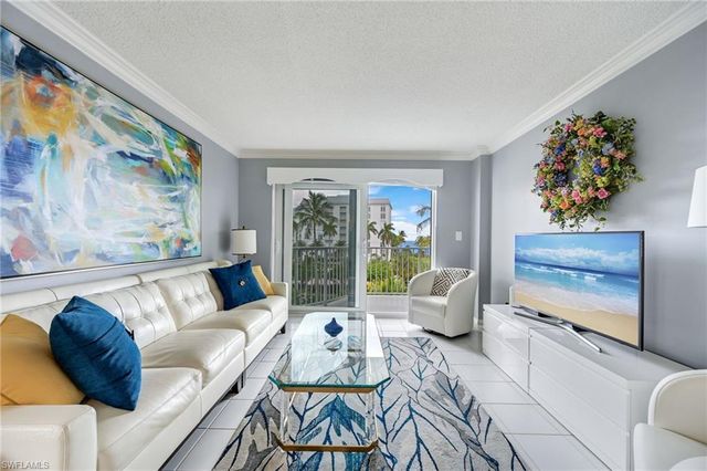 1300 Gulf Shore BLVD N 509, Naples, FL 34102