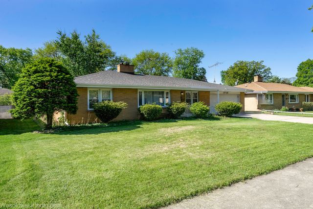 1714 Mayfield Avenue, Joliet, IL 60435