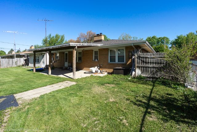 1714 Mayfield Avenue, Joliet, IL 60435