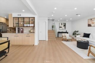 10234 Variel 12, Chatsworth, CA 91311