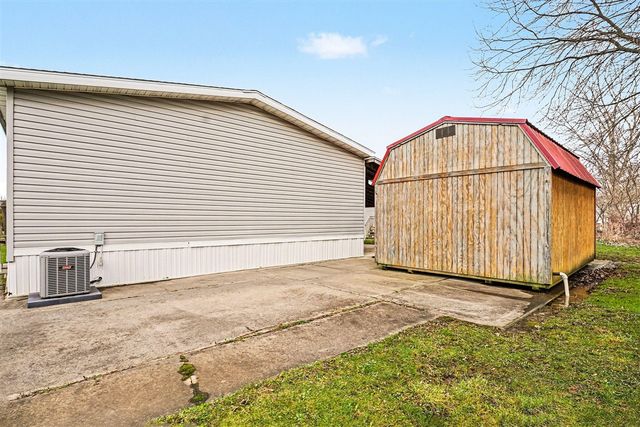 7604 Red Arrow Highway 149, Watervliet, MI 49098