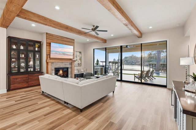 12833 Bruce Road, Willis, TX 77318