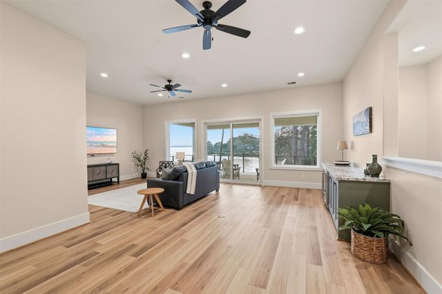 12833 Bruce Road, Willis, TX 77318