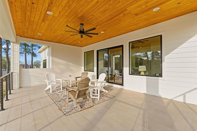 12833 Bruce Road, Willis, TX 77318