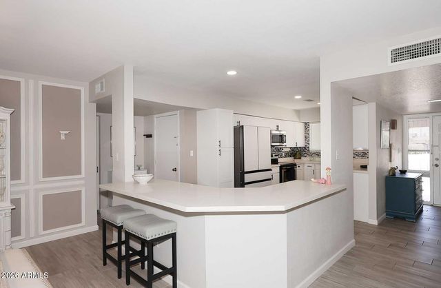4318 W CORRINE Drive, Glendale, AZ 85304