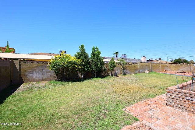 4318 W CORRINE Drive, Glendale, AZ 85304