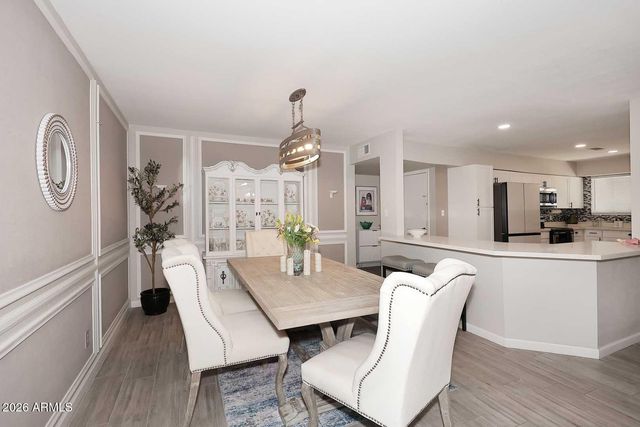 4318 W CORRINE Drive, Glendale, AZ 85304
