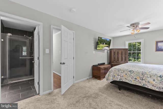 8505 WARREN DR, Pomfret, MD 20675