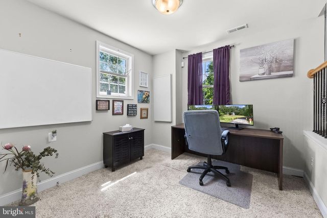 8505 WARREN DR, Pomfret, MD 20675