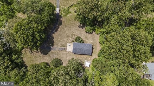 8505 WARREN DR, Pomfret, MD 20675