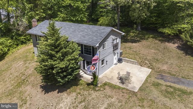 8505 WARREN DR, Pomfret, MD 20675