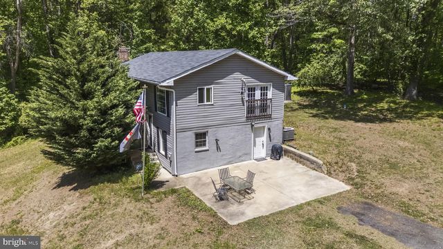 8505 WARREN DR, Pomfret, MD 20675