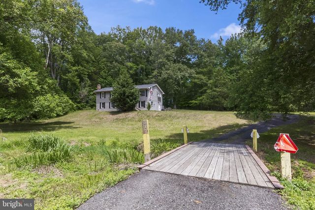 8505 WARREN DR, Pomfret, MD 20675