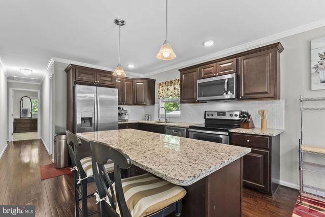 8505 WARREN DR, Pomfret, MD 20675