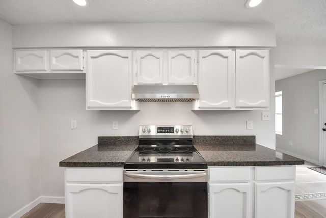 5918 Crooked Post Road, Spring, TX 77373