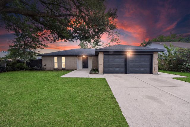 5918 Crooked Post Road, Spring, TX 77373