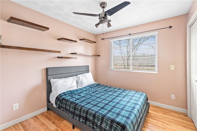 12 Railroad Row, Warwick, RI 02886