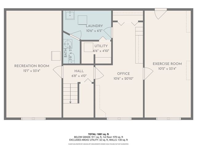 12 Railroad Row, Warwick, RI 02886