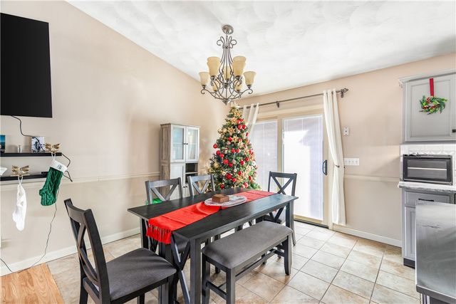 12 Railroad Row, Warwick, RI 02886