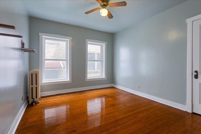 6219 N Claremont Avenue, Chicago, IL 60659