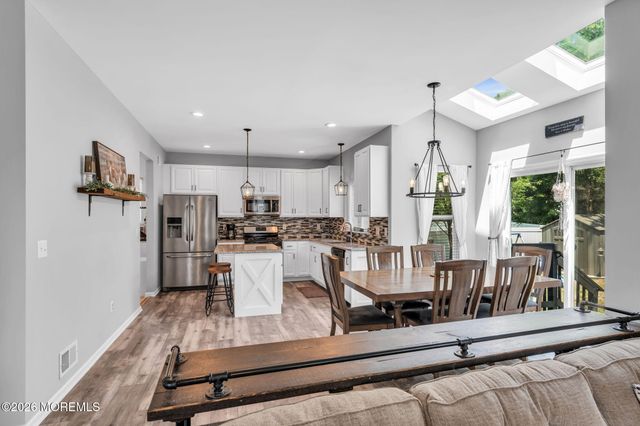 93 Bridle Path, Bayville, NJ 08721
