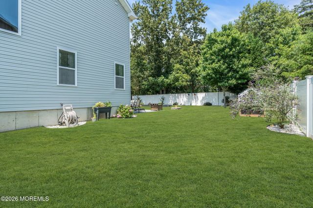 93 Bridle Path, Bayville, NJ 08721