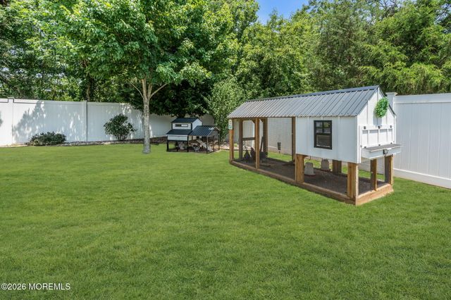 93 Bridle Path, Bayville, NJ 08721