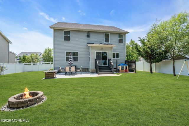 93 Bridle Path, Bayville, NJ 08721