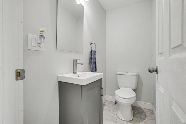2993 Curtis Street 69, Des Plaines, IL 60018