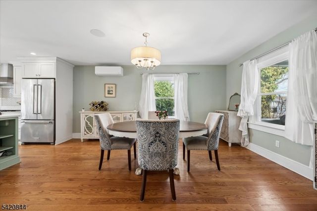 40 Lenox Ter, Bloomfield Twp., NJ 07003