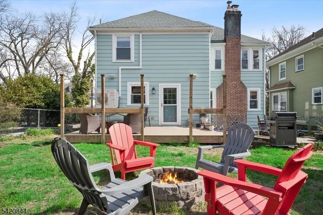 40 Lenox Ter, Bloomfield Twp., NJ 07003