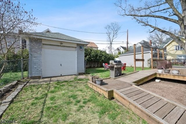 40 Lenox Ter, Bloomfield Twp., NJ 07003