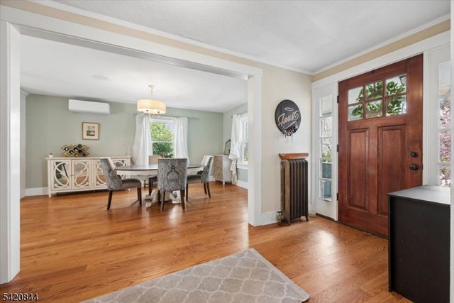 40 Lenox Ter, Bloomfield Twp., NJ 07003